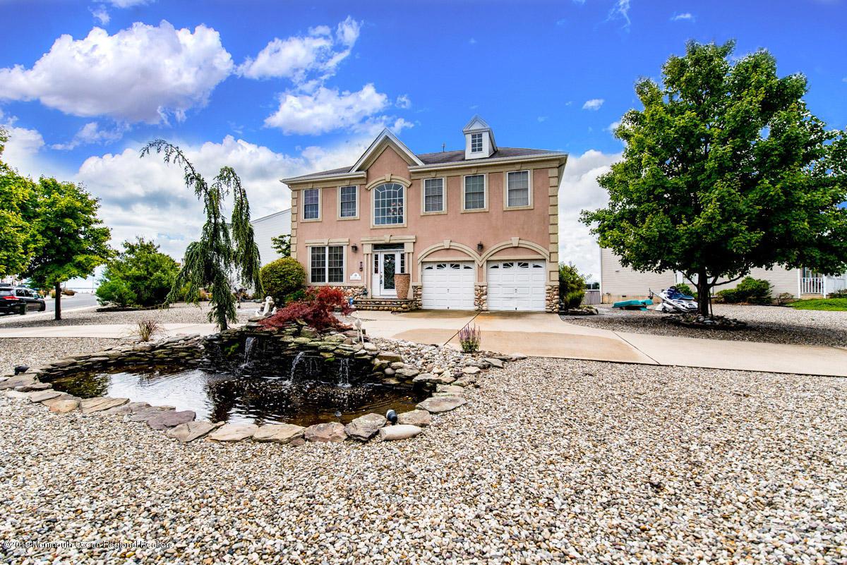 19 Bowsprit Drive - Photo 1
