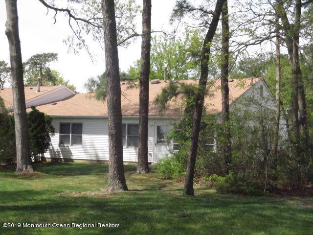 232 Martine Way - Photo 1