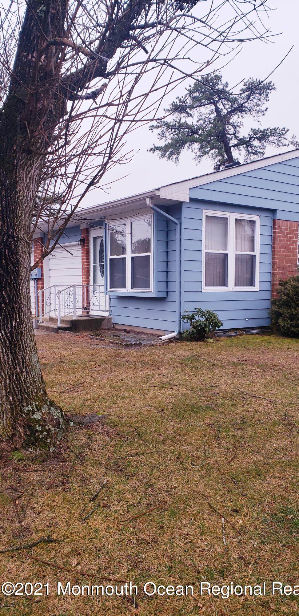 23 B Franklin Lane - Photo 1