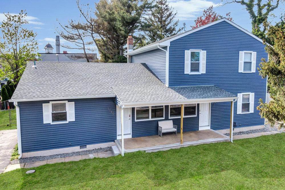 1143 Roe Avenue - Photo 1