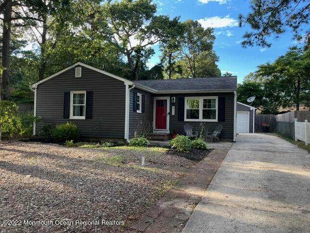 214 Sinclair Avenue - Photo 1