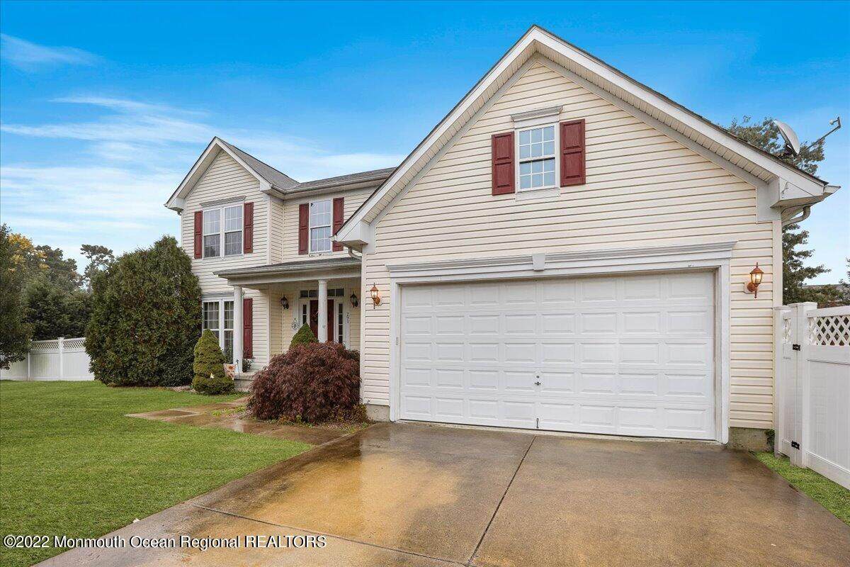 291 Hoover Avenue - Photo 1