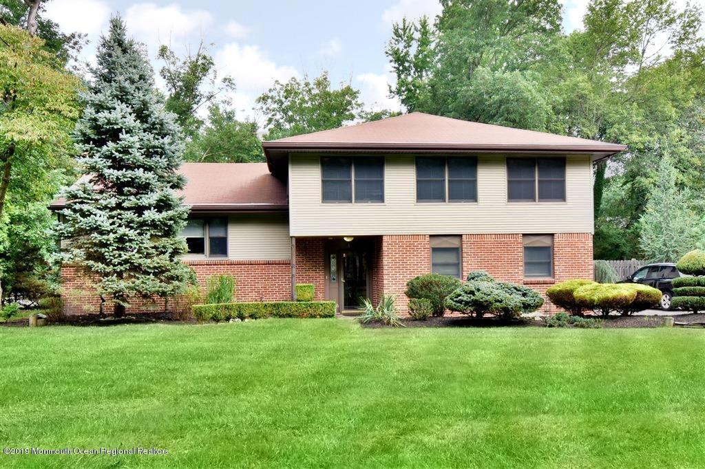 4 Spruce Way - Photo 1