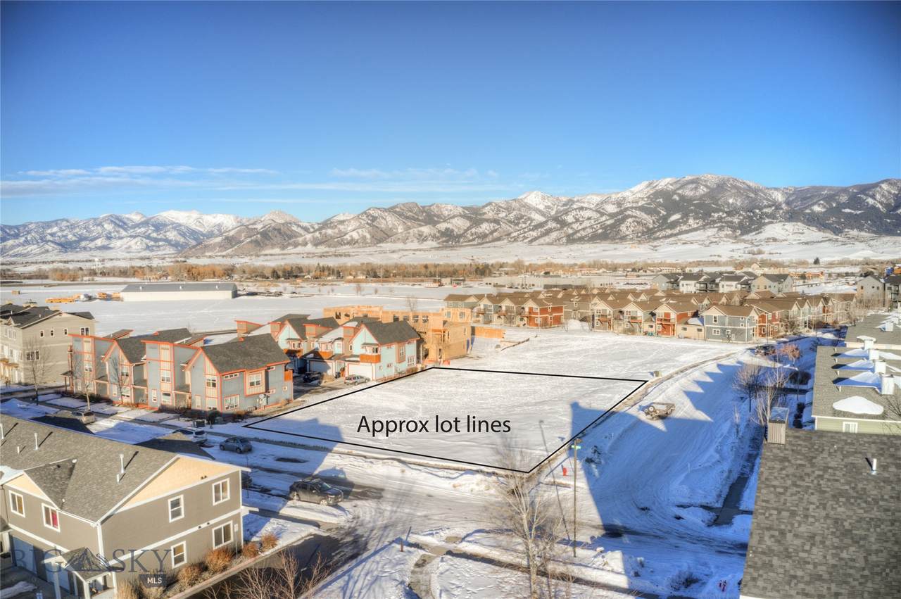 3326 Warbler Way - Photo 1