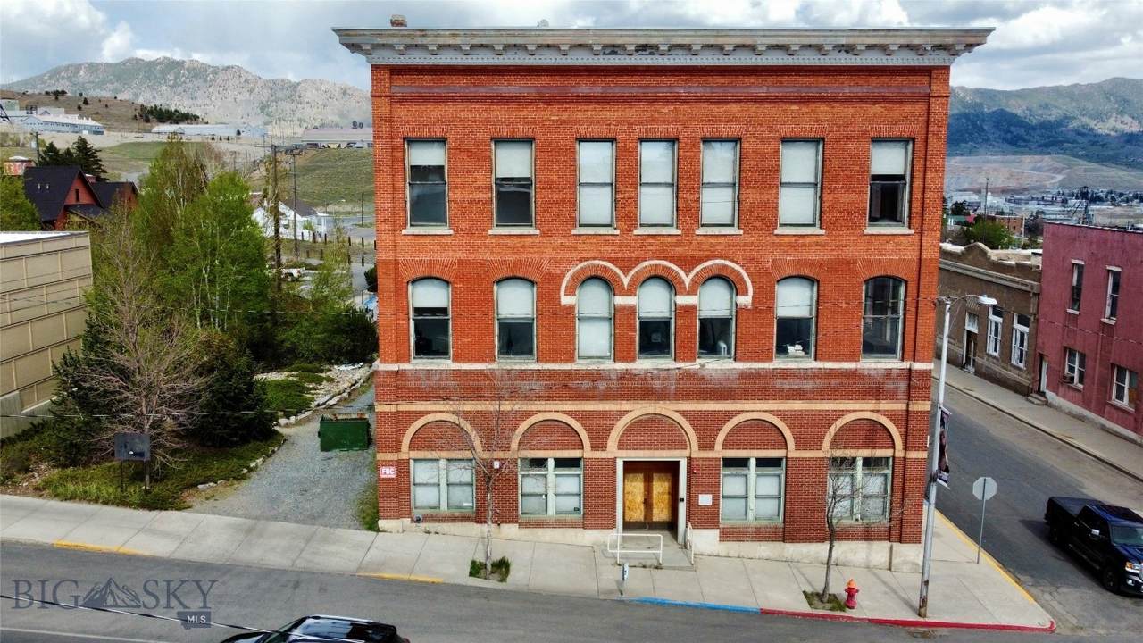 304 Main Street - Photo 1