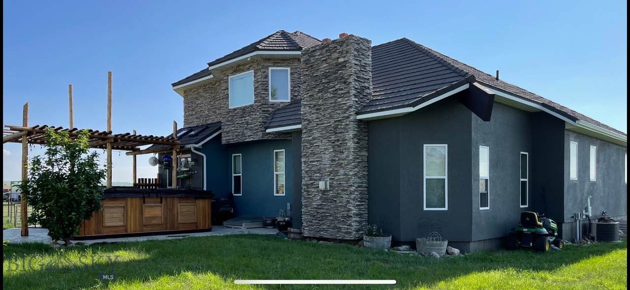 2511 34th Street - Photo 1