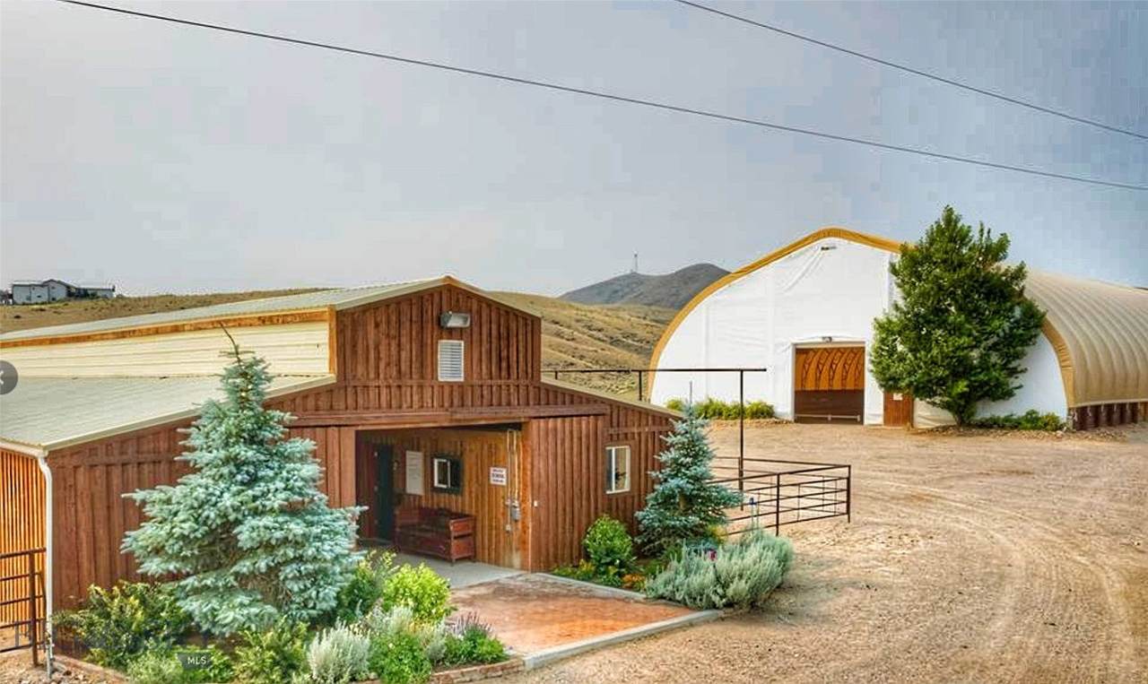 600 Blue Ribbon Lane - Photo 1