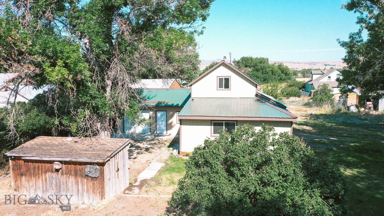 105 2nd Street - Photo 1