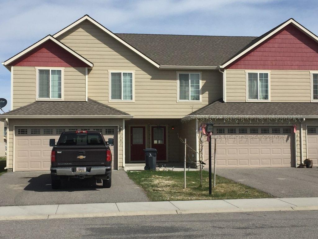 101 Magnolia - Photo 1
