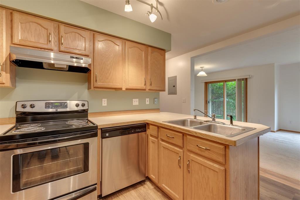 10 Yellowstone Avenue #17 - Photo 1