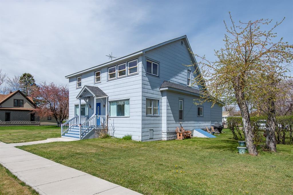 707 Broadway Street - Photo 1