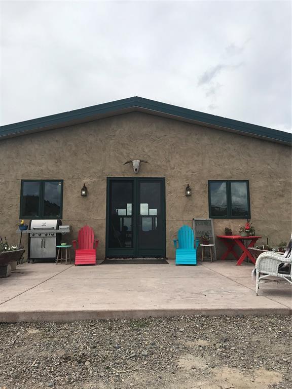 189 Little Coulee Trail - Photo 1