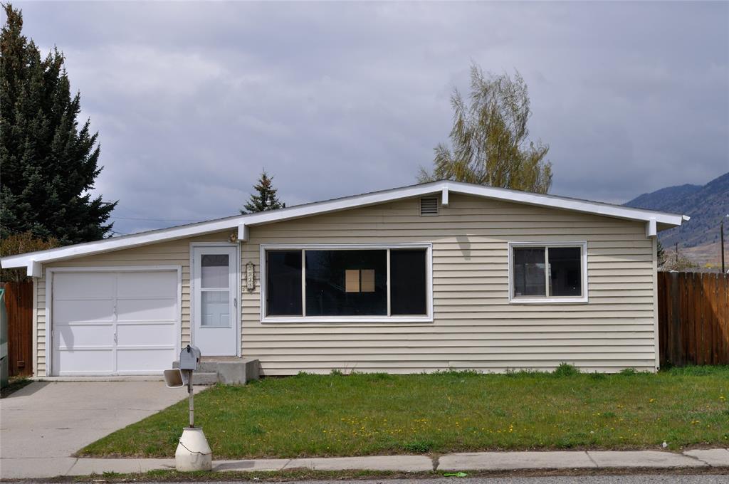 2935 Kossuth Street - Photo 1