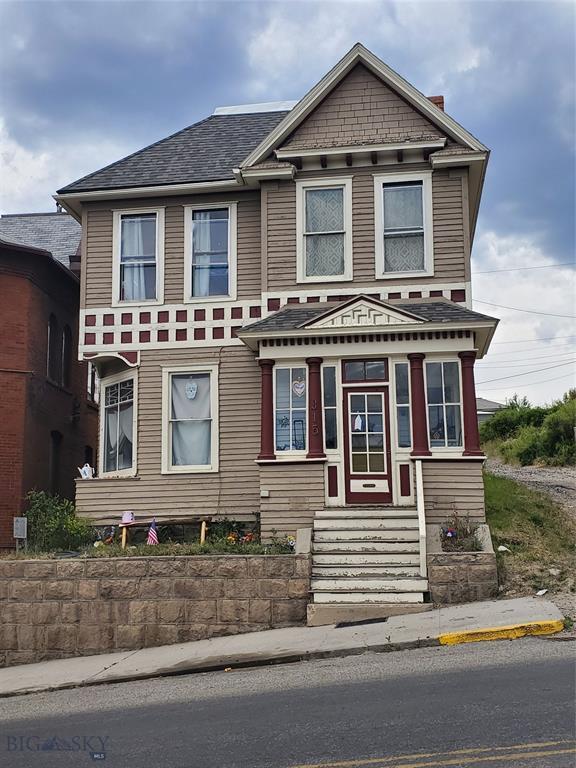 315 Montana - Photo 1
