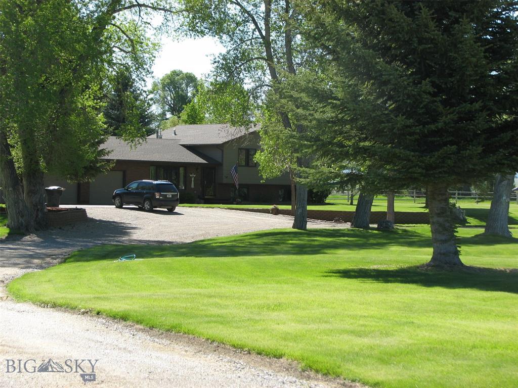 215 Sunset Lane - Photo 1