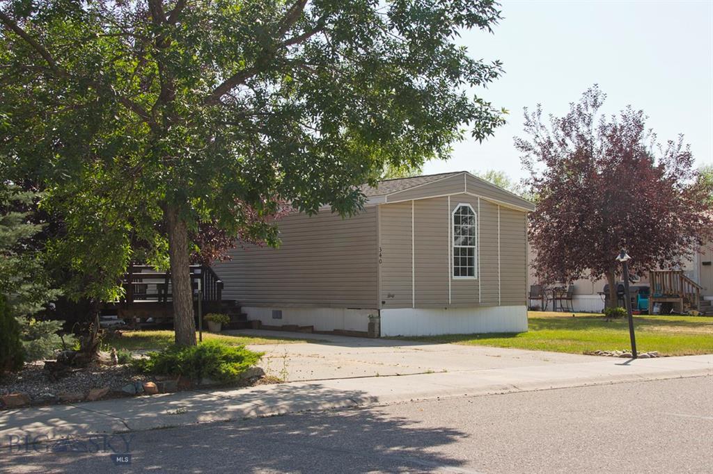 340 Green Tree Drive - Photo 1