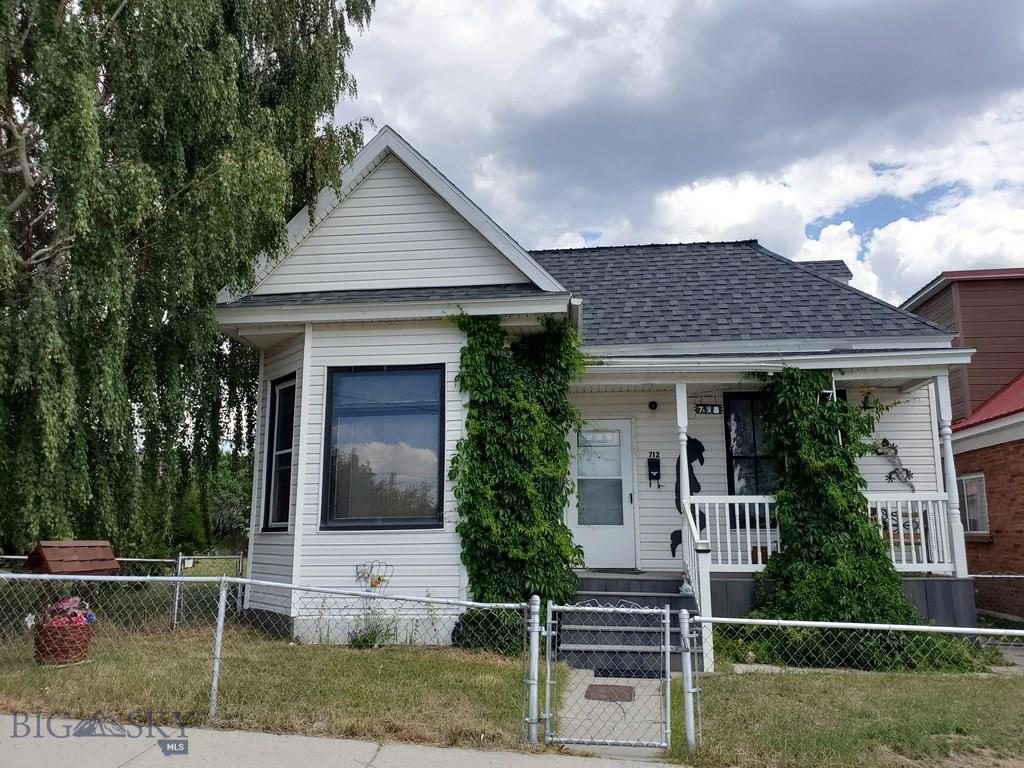 712 Colorado - Photo 1
