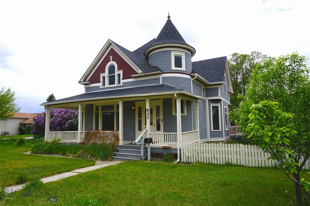 533 Washington Street - Photo 1