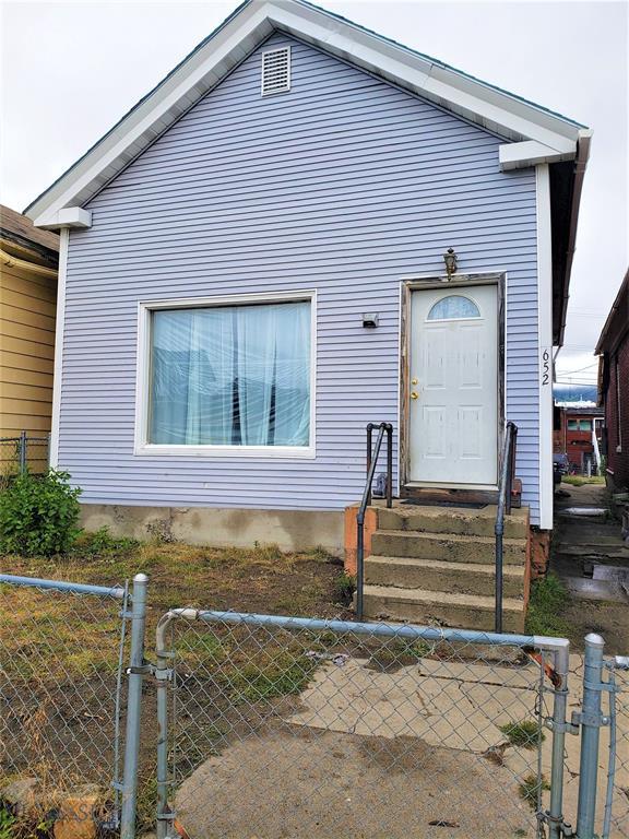 652 Colorado - Photo 1