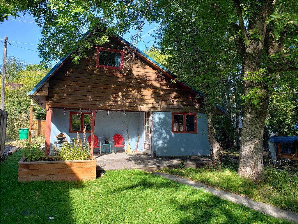411 Broadway Avenue - Photo 1