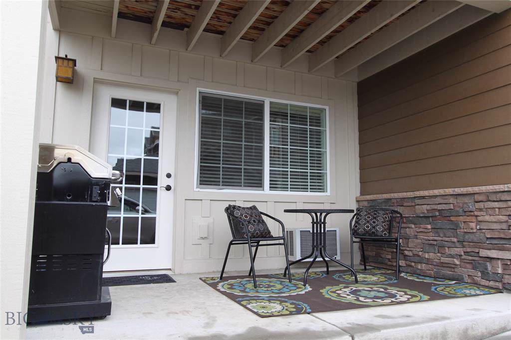 2242 Baxter - Photo 1