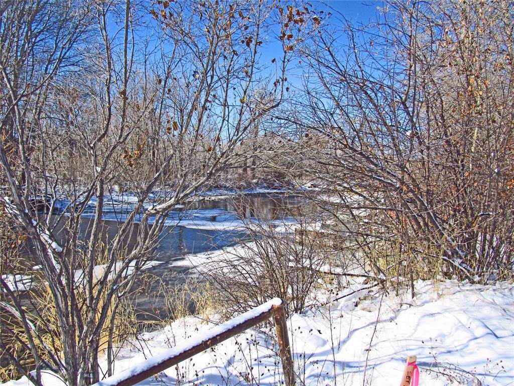 101 Lynde Street - Photo 1