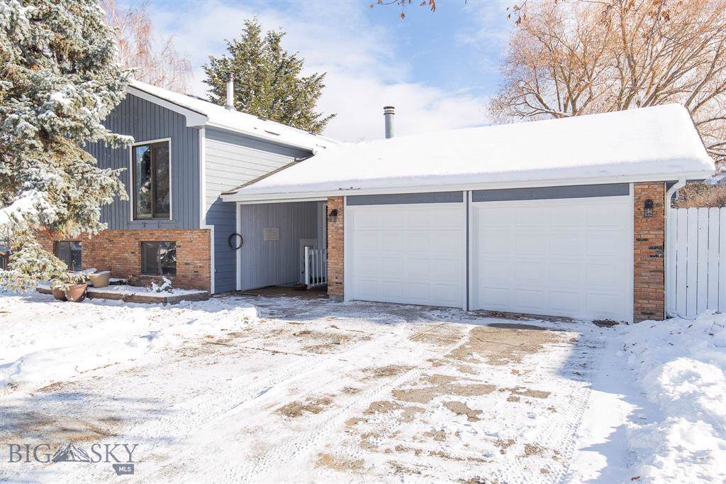 1636 Rouse - Photo 1
