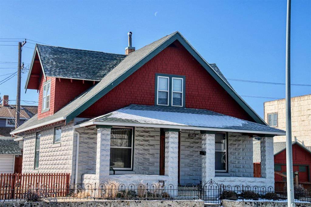 1712 Grand Avenue - Photo 1