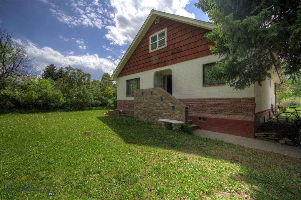 1419 Church - Photo 1