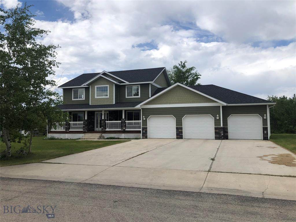 11 Holly Lane - Photo 1