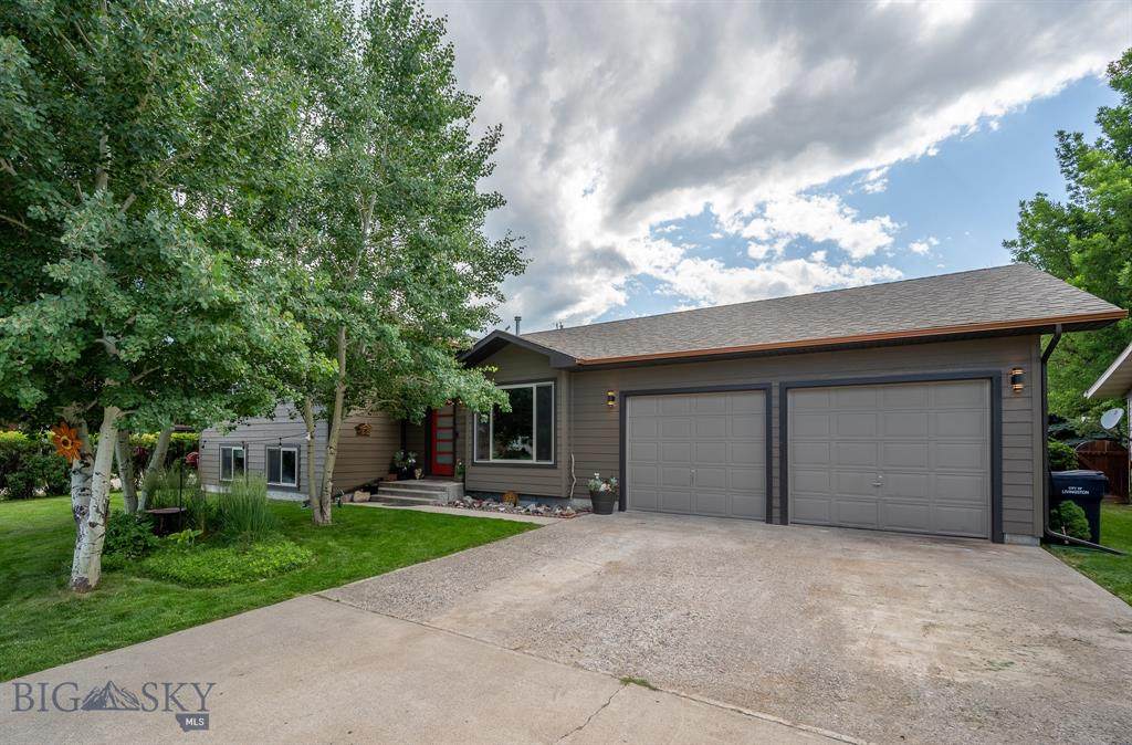 606 Bluebird Lane - Photo 1