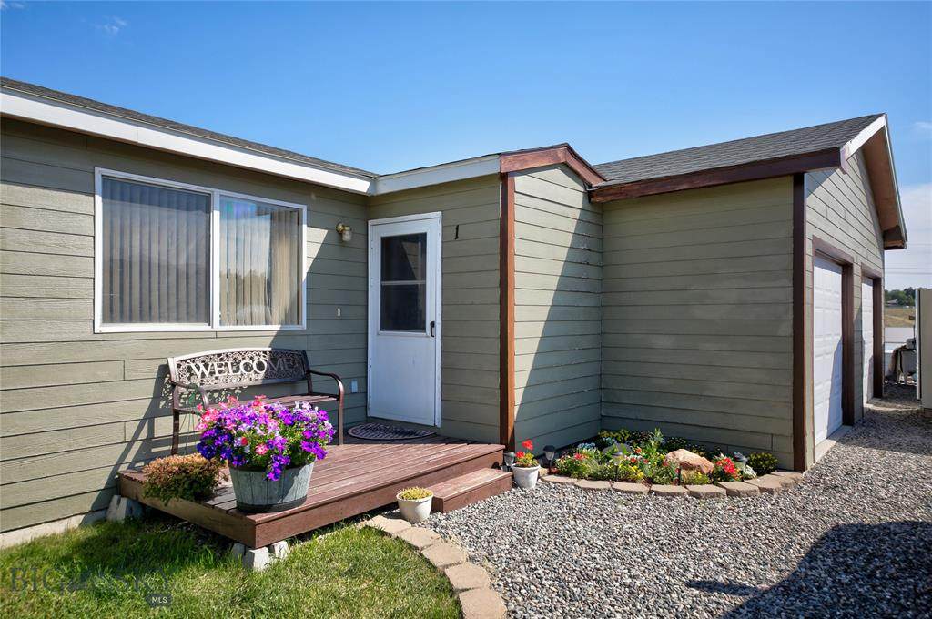 701 9th Street - Photo 1