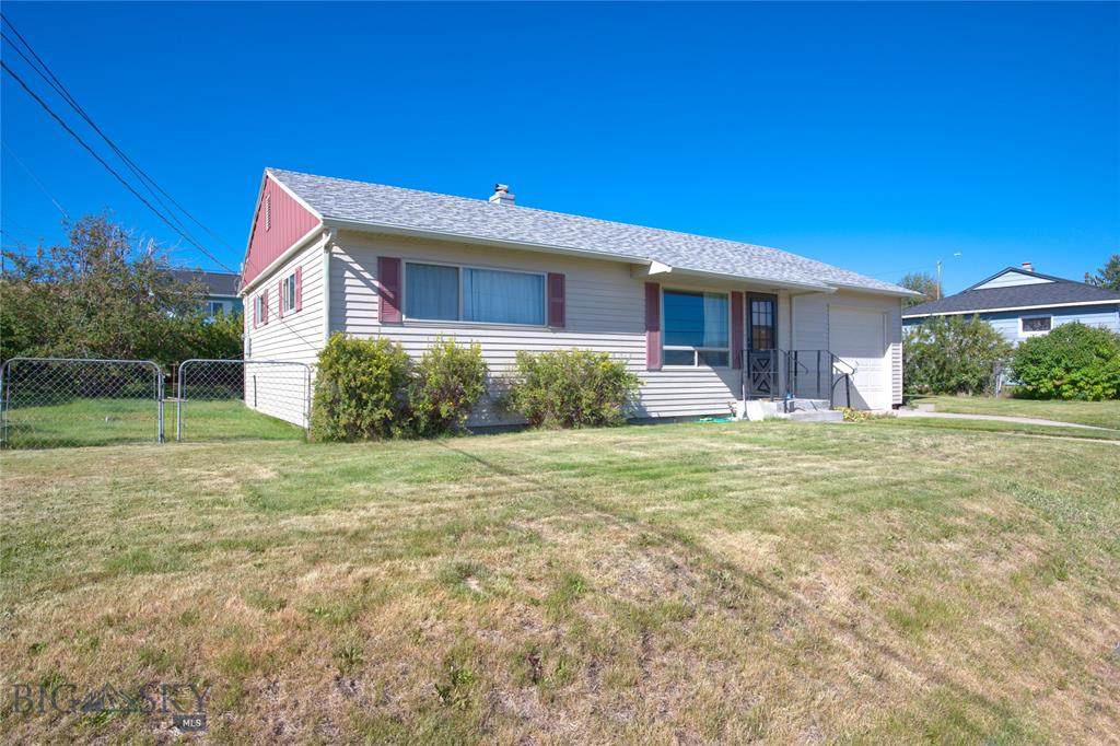 845 15th Street - Photo 1