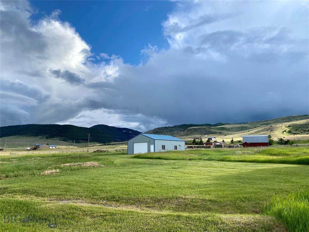 Lot 140 Shining Mountains 2 - Photo 1