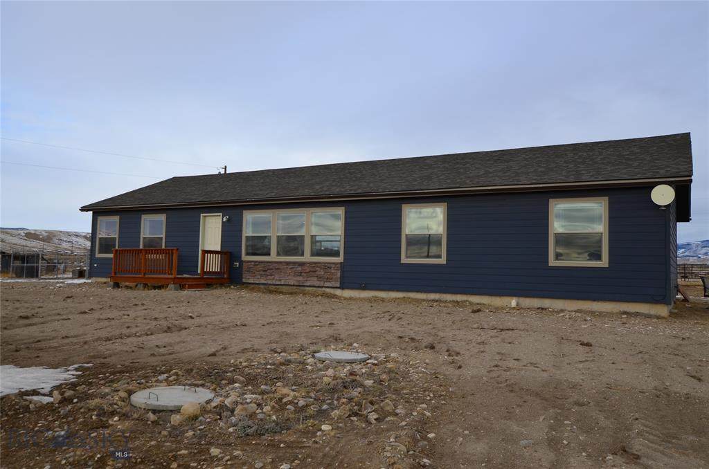 400 Hanna Lane - Photo 1