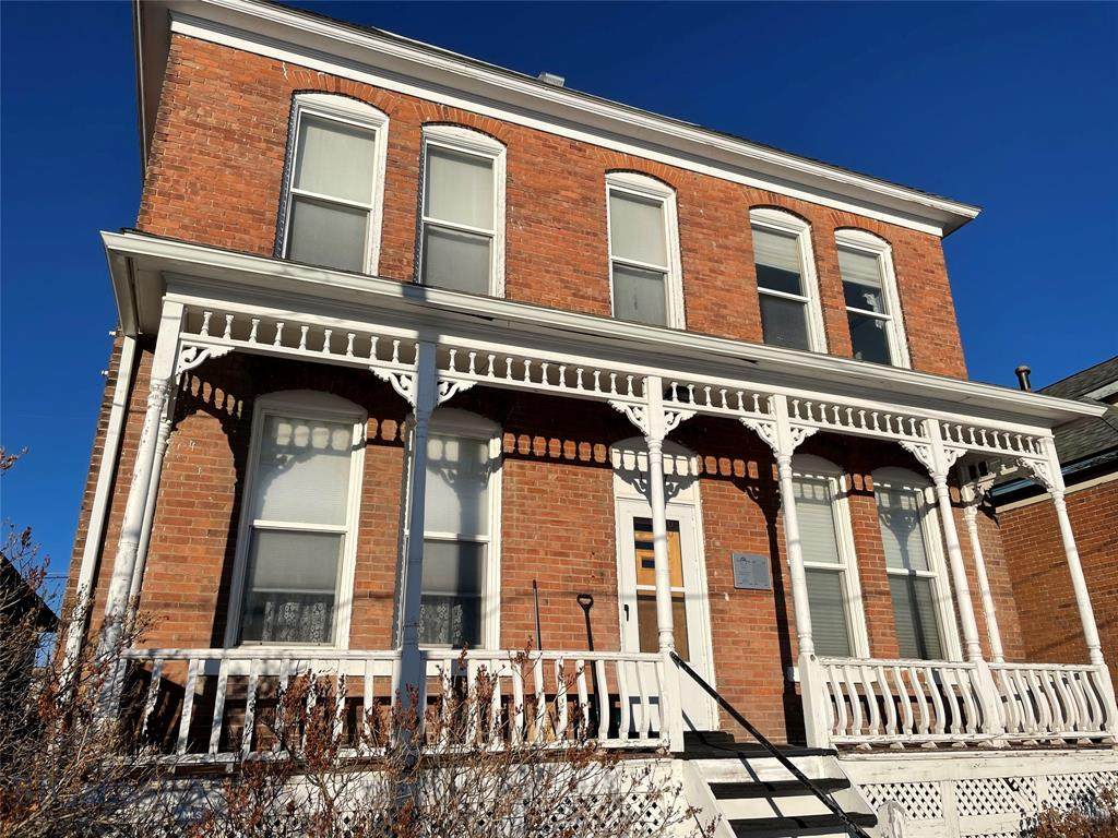 127 Center Street - Photo 1