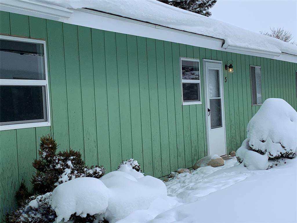 817 Haggin Avenue - Photo 1
