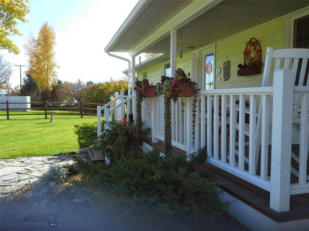 6 Bieler Lane - Photo 1