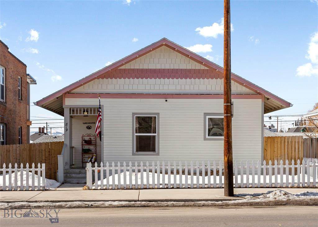 819 Main Street - Photo 1