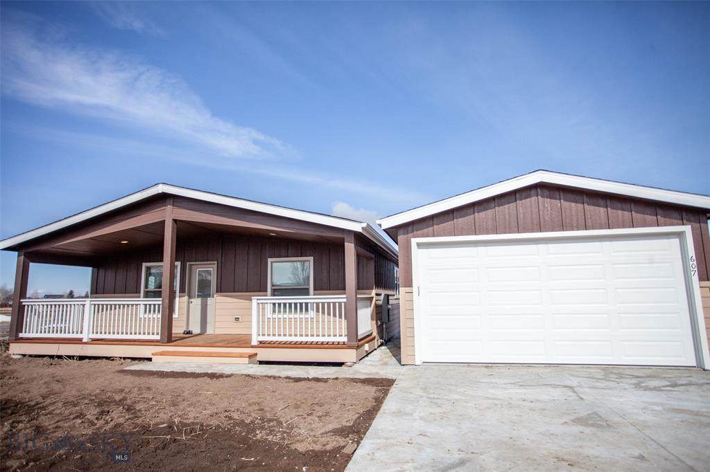 607 Meadow Circle - Photo 1