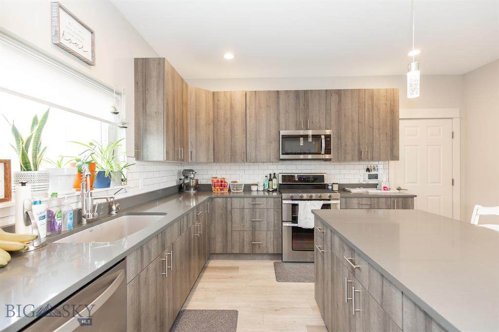 75 Blue Stem Way - Photo 1