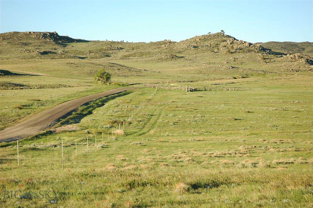 nhn Blue Mountain Dr, Wheatland, Wyoming - Photo 1