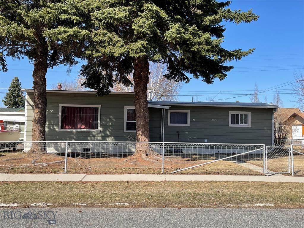 2015 Carolina Avenue - Photo 1