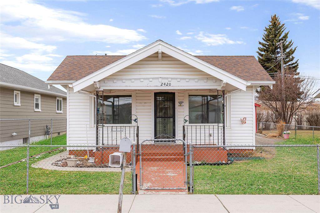 2420 Nettie - Photo 1