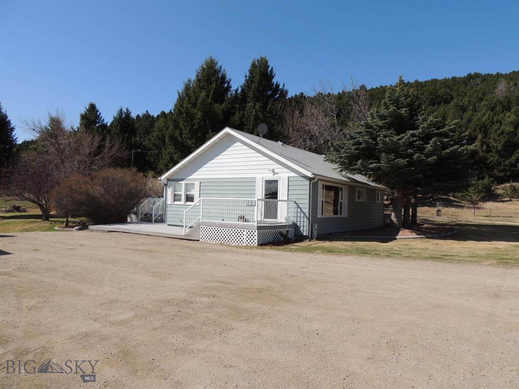 135 Kenny Drive - Photo 1