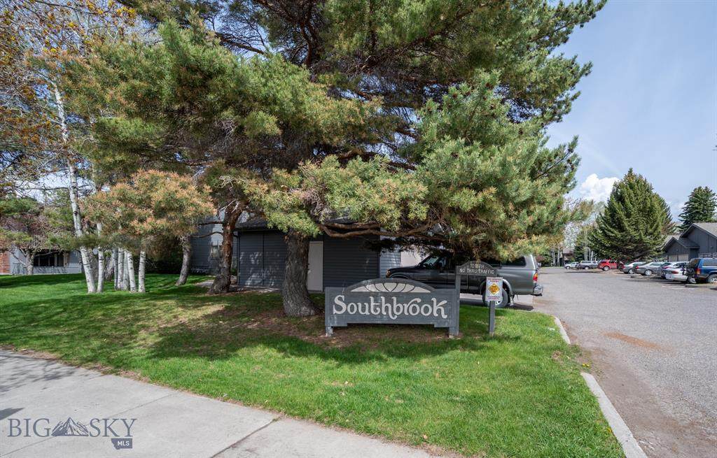 2200 Dickerson Street - Photo 1