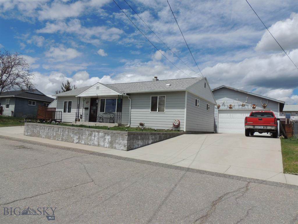 715 Lexington Avenue - Photo 1