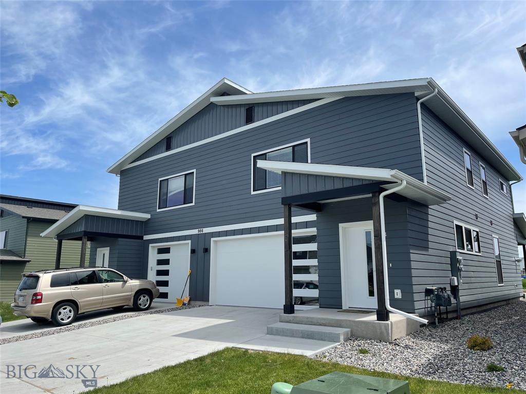 986 Cassandra Ln Unit B - Photo 1