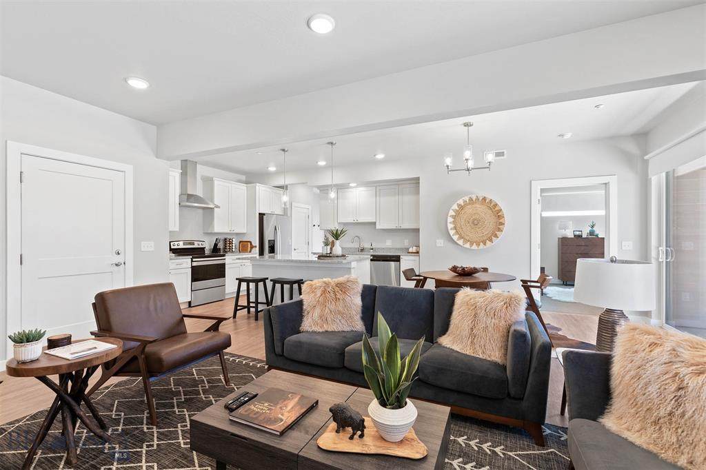 2710 Sartain Street - Photo 1