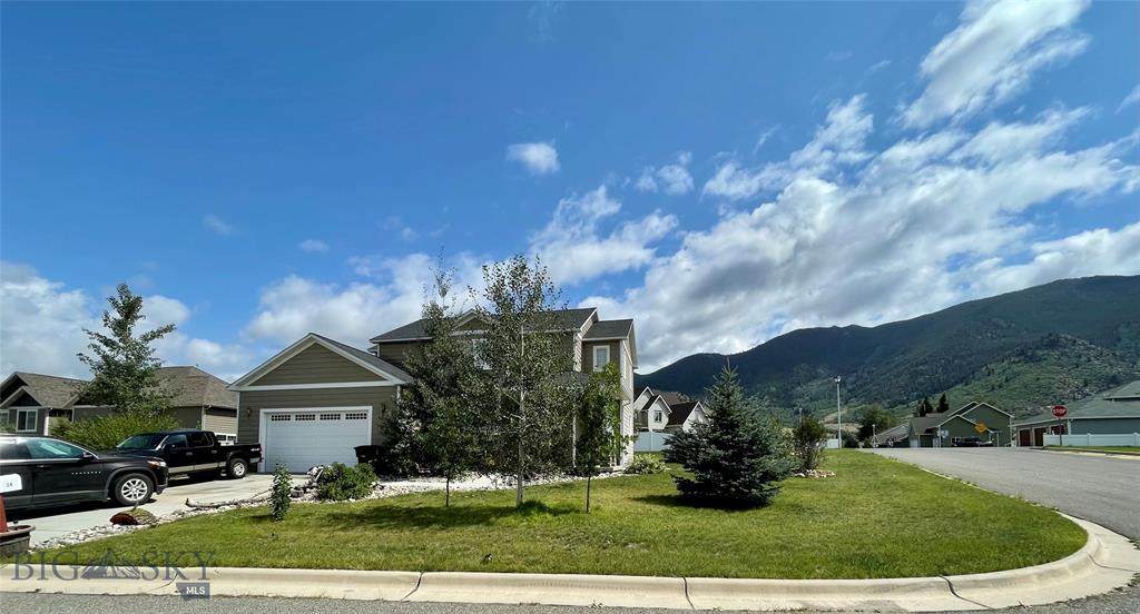 34 Bantry - Photo 1